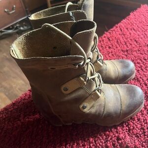 Size 9 sorel boots